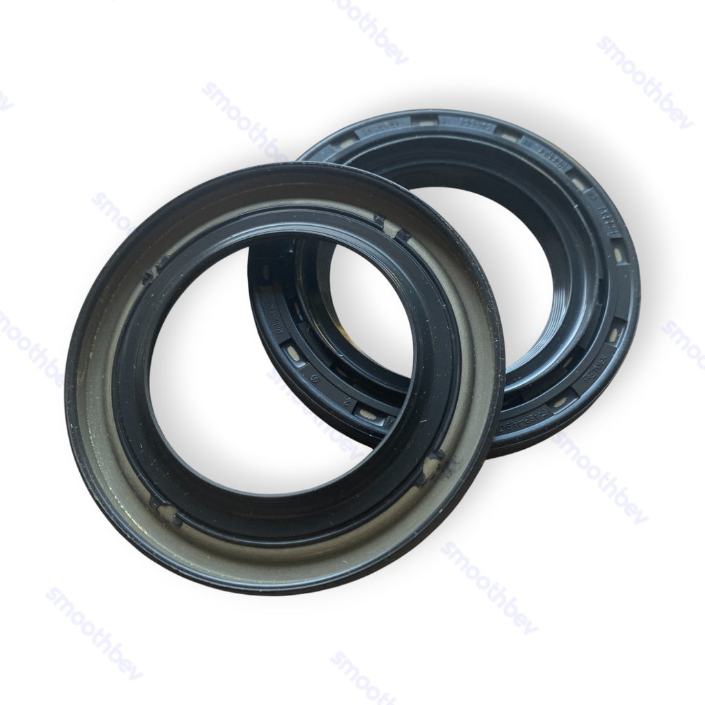 Rear Motor Oil Seals (2 pcs.)