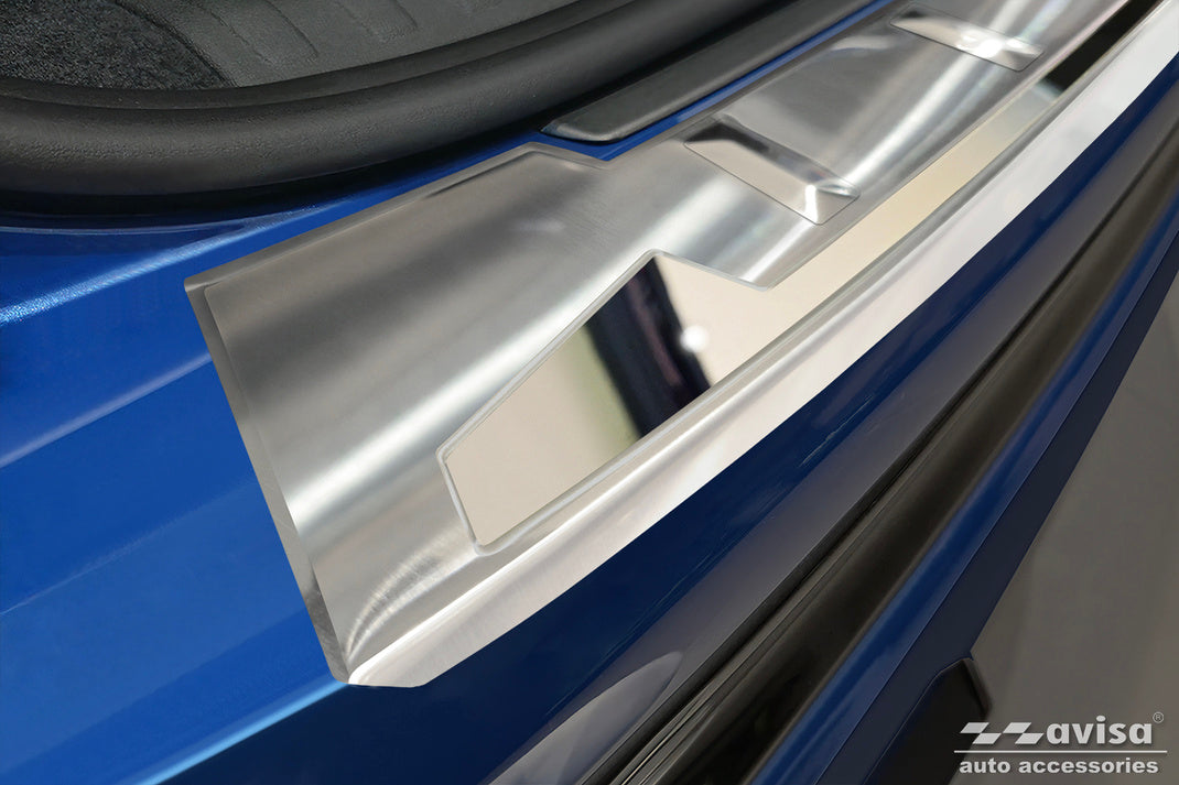 pol_pl_Nakladka-na-zderzak-tylny-Audi-Q6-e-tron-Stal-2894_10