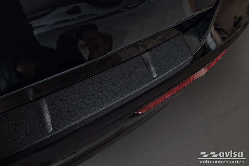 pol_pl_Nakladka-na-zderzak-tylny-Kia-Niro-2-Czarny-Mat-2792_6