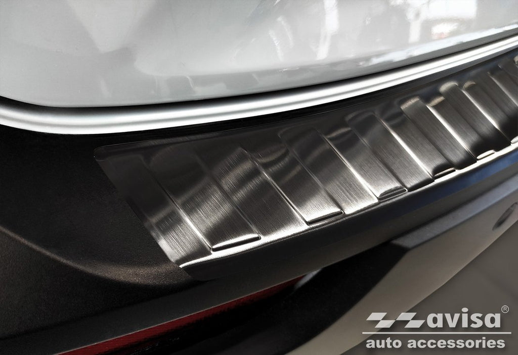 pol_pl_Nakladka-na-zderzak-tylny-do-MAZDA-MX-30-Czarna-1949_8