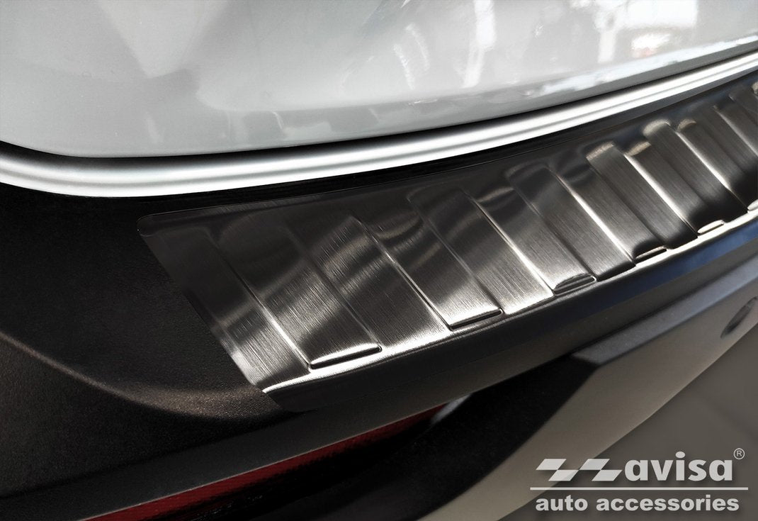 pol_pl_Nakladka-na-zderzak-tylny-do-MAZDA-MX-30-Czarna-1949_8