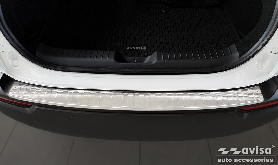 pol_pl_Nakladka-na-zderzak-tylny-do-MAZDA-MX-30-Stal-1948_3