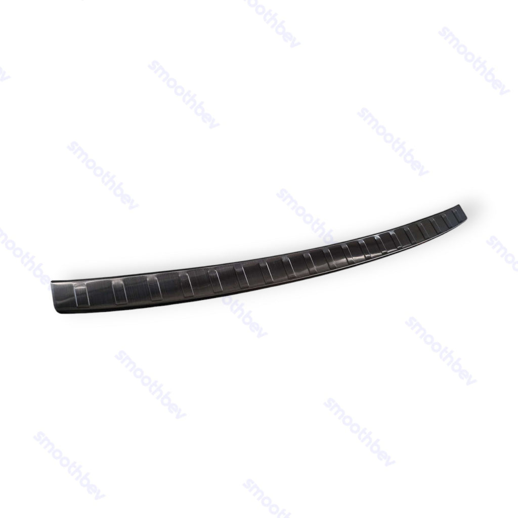 pol_pl_Nakladka-na-zderzak-tylny-do-Megane-E-Tech-Electric-2517_13-Photoroom