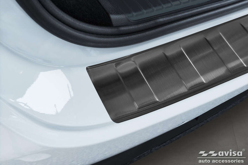 pol_pl_Nakladka-na-zderzak-tylny-do-Mercedes-EQE-SUV-2636_8